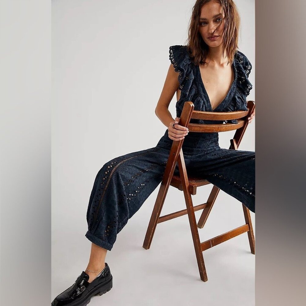 Free People Mikayla Jumpsuit NWOT - Picture 4 of 11